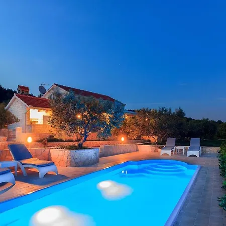 Mediterranean Oasis Holiday Округ Горни