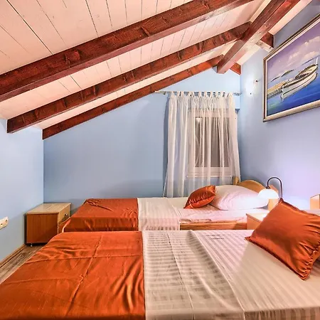 Дом отдыха Mediterranean Oasis Holiday