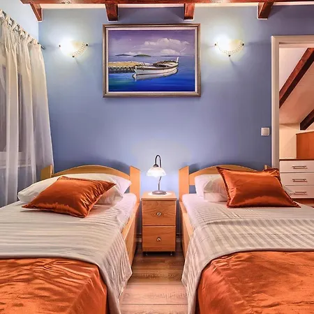 Дом отдыха Mediterranean Oasis Holiday